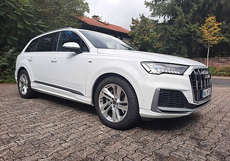 Audi Q7 55 TFSI quattro tiptronic S line S line