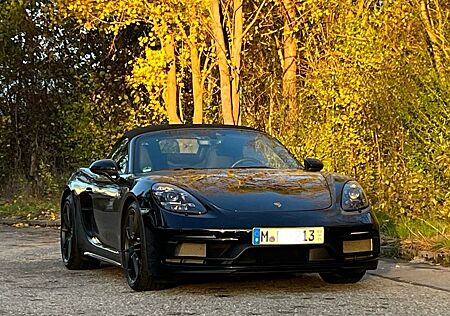 Porsche Boxster GTS 4.0 Schalter Burmester LED Sitzlüft