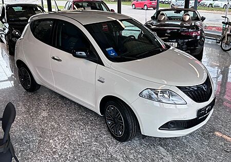 Lancia Ypsilon Tageszulassung!!!