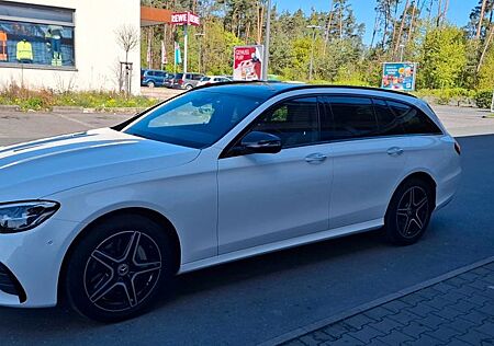 Mercedes-Benz E 300 de T Autom. -AMG line+ Night Paket!!!