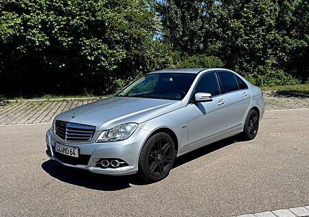 Mercedes-Benz C 220 CDI BlueEFFICIENCY ELEGANCE Automatik