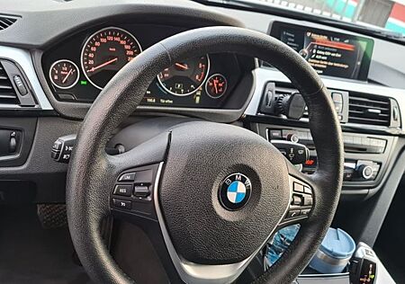 BMW 320d Touring Modern Line Modern Line