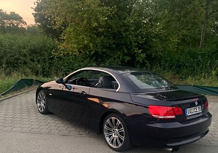 BMW 325i Cabrio E93