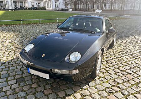 Porsche 928 GT - reinsetzen losfahren, Spaß haben -