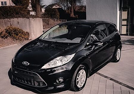 Ford Fiesta 1,6 Ti-VCT Titanium Sport