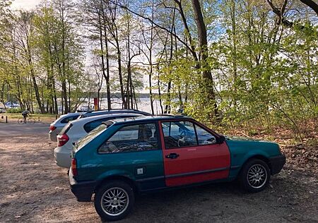 VW Polo Volkswagen 86c 2f Coupe (Old timer)