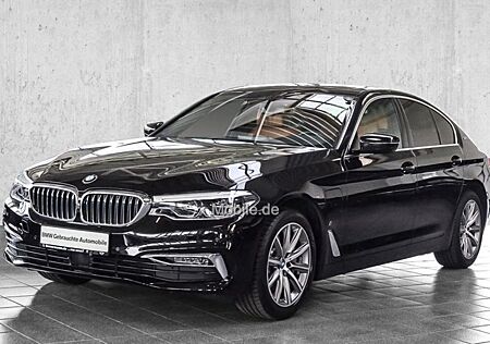 BMW 530e Luxury/Garantie/Scheckheft/iPerformance
