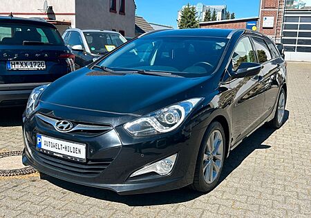 Hyundai i40 cw 1.6 GDI FIFA World Cup EDITION