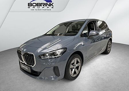 BMW 216 Active Tourer i AHK Komf.zug. RFK ParkAss. S