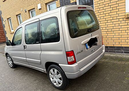 Citroën Berlingo TÜV NEU