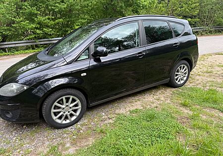 Seat Altea XL 1.6 TDI Tüv Zahnriemen Reifen Neu