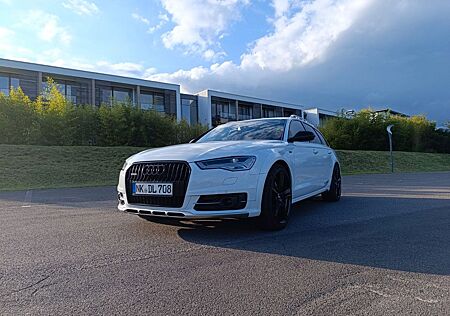 Audi A6 Allroad 3.0TDIRS Optik Carbon ACC AHK Matrix