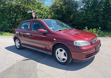 Opel Astra /Automatik