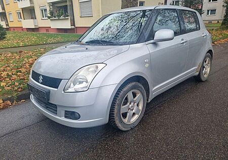 Suzuki Swift Lim. Snow