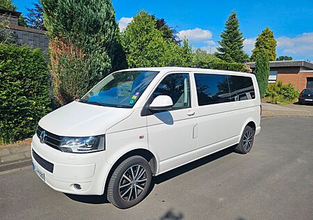 VW T5 Caravelle Volkswagen Allrad 8 Sitzer Automatik