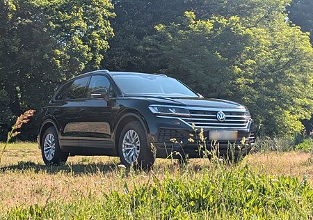 VW Touareg Volkswagen 3.0 V6 TDI 170kW BJ 2020 TÜV 2027 4MO