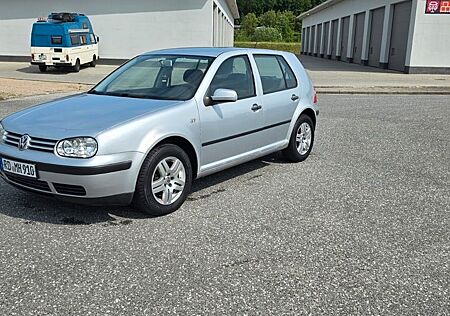 VW Golf Volkswagen 1.4 Basis Basis
