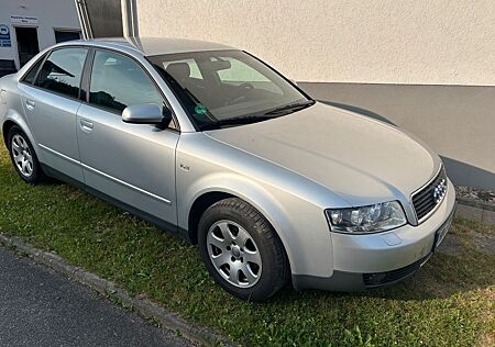 Audi A4 2.0 -