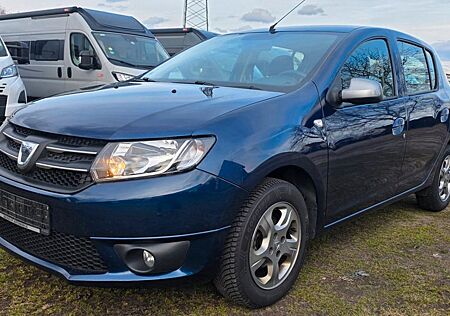Dacia Sandero II Celebration Navi, Klima, AHK, Euro 6