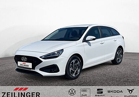 Hyundai i30 gebraucht kaufen Hyundai i30 Kombi Comfort T-GDi DCT|NAV|KAMERA|WINTERPAK