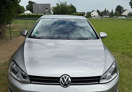 VW Golf Volkswagen 1.2 TSI BMT Comfortline Comfortline
