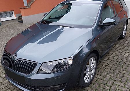 Skoda Octavia 1.4 TSI Joy Combi Joy