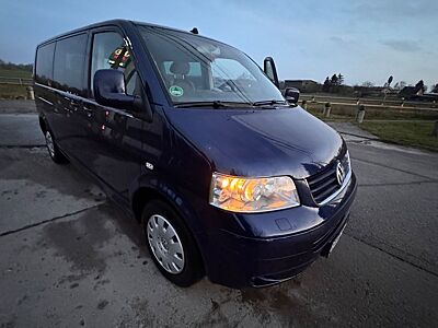Volkswagen T5 Caravelle