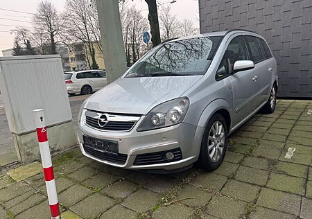 Opel Zafira 1.8 TÜV NEU