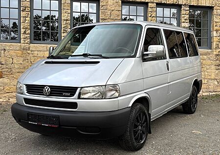 VW T4 Caravelle Volkswagen 2.5 TDI 75kW