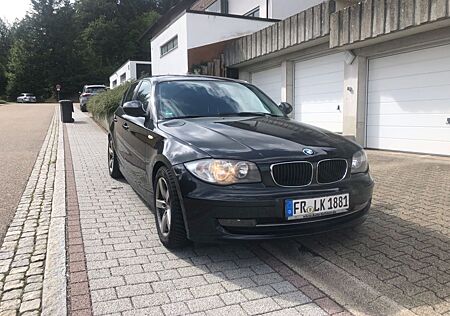 BMW 118d Edition Lifestyle Edition Lifestyle