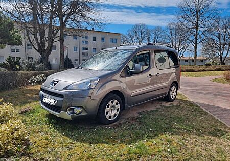 Peugeot Partner Tepee Tepee Family 100 VTi 1.6 Family