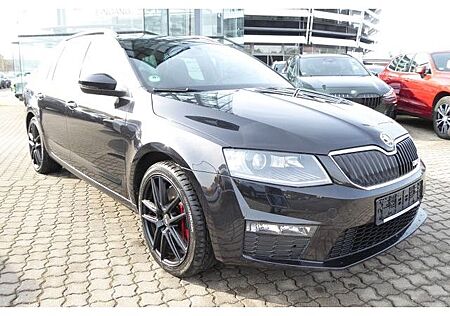 Skoda Octavia RS 2.0 TDI Kombi Navi PDC Bi-Xenon