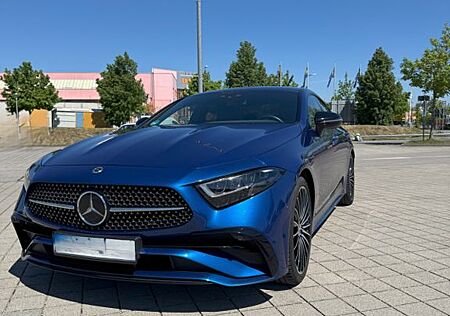 Mercedes-Benz CLS 300 CLS 300d 4MATIC AMG|DISTRO|Night