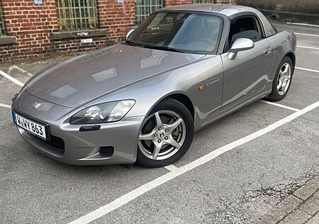 Honda S2000 2.0i LS