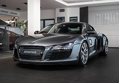 Audi R8 Coupe 4.2 V8 FSI quattro/Manual/Bang&Olufsen