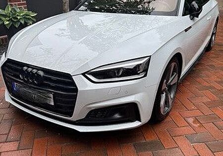 Audi A5 2.0 quattro, Vollausstattung NP:89000 Euro