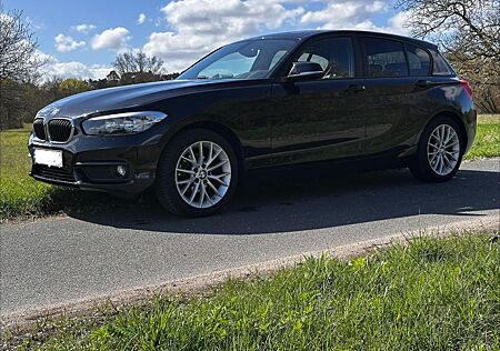 BMW 118i - LED / Temp./Apple Carplay/Android Auto