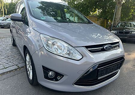 Ford Grand C-Max Titanium