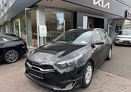 Kia Cee'd Ceed Sportswagon 1.5 T-GDI 140 PS DCT Vision