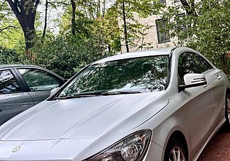 Mercedes-Benz CLA 220 CDI Urban Urban