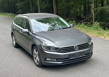 VW Passat Volkswagen 2.0 TDI DSG BMT Massage/LED/Keyless/Touch