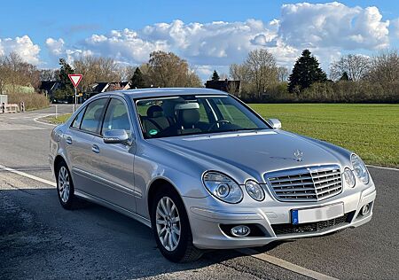 Mercedes-Benz E 200 KOMPRESSOR ELEGANCE Elegance