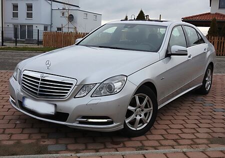 Mercedes-Benz E 220 CDI Klima, Navi, Xenon, E-Sitze