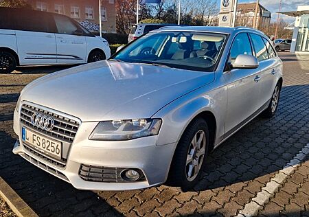 Audi A4 Avant Attraction
