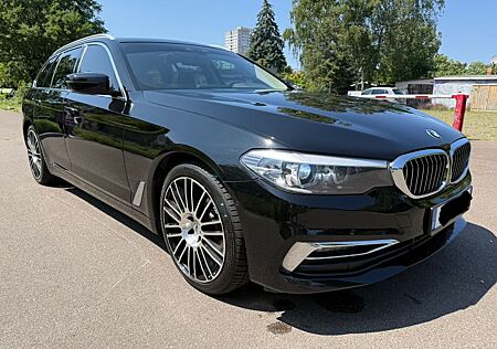 BMW 520D LuxuryLine G31 Xenon Navi Pano Comforts