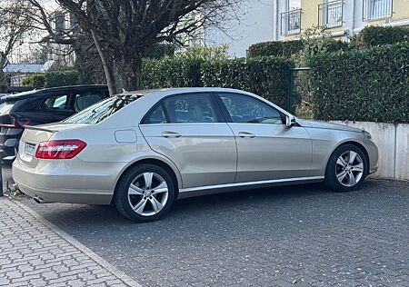 Mercedes-Benz E 350 E350CGI | Rostfrei | TÜV | CarPlay