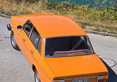 Volvo 244