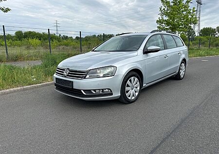 VW Passat Variant Volkswagen Trendline BlueMotion