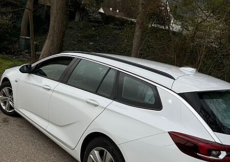Opel Insignia 2.0 Diesel 125kW Edition Sports Tou...