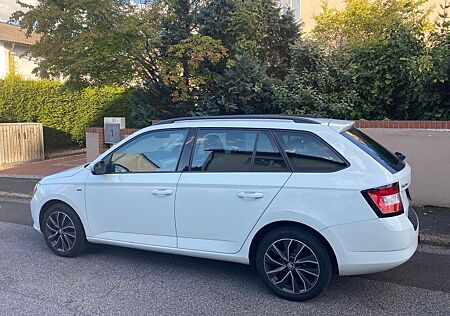 Skoda Fabia 1.2l TSI 66kW Ambition Combi